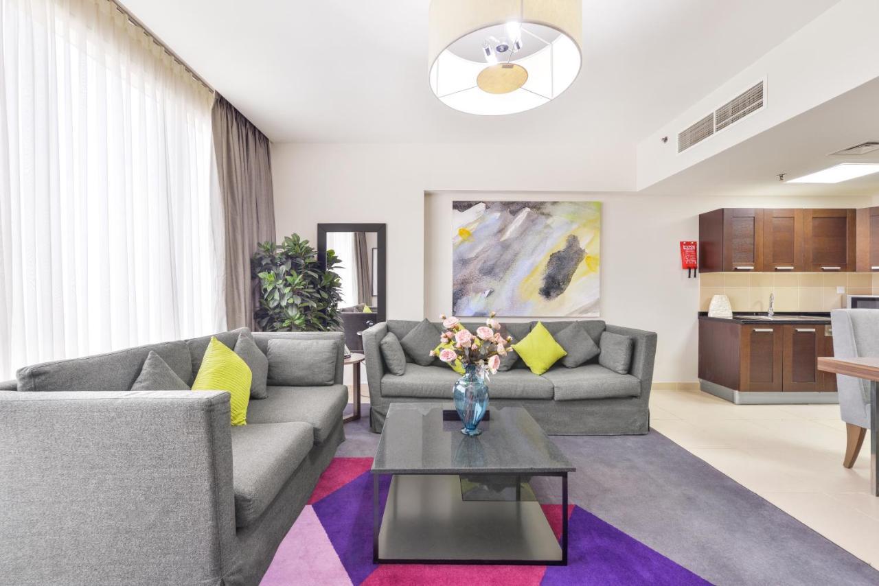 ナシマ タワー ホテル アパートメント ドバイ エクステリア 写真 A living room at the hotel